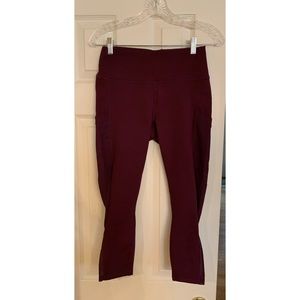 Fabletics burgundy crop leggings